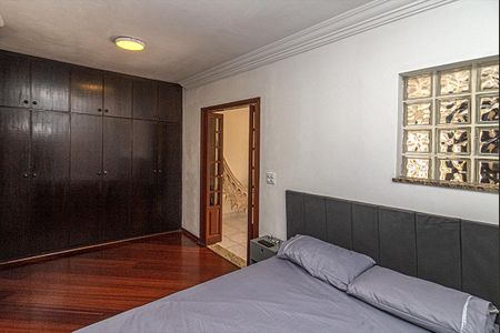 Casa à venda com 180m², 4 quartos e 2 vagasQuarto 3
