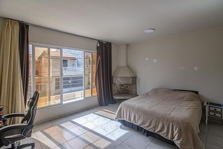 Casa à venda com 180m², 4 quartos e 2 vagasQuarto 1