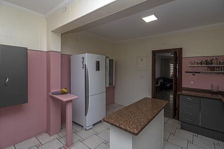 Casa à venda com 180m², 4 quartos e 2 vagasCozinha