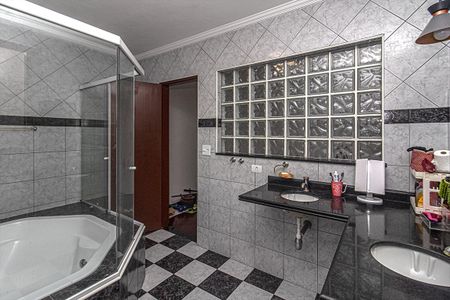 Casa à venda com 180m², 4 quartos e 2 vagasBanheiro do Quarto 4