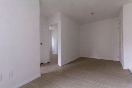 Sala de apartamento para alugar com 2 quartos, 45m² em Vila Moreira, São Paulo