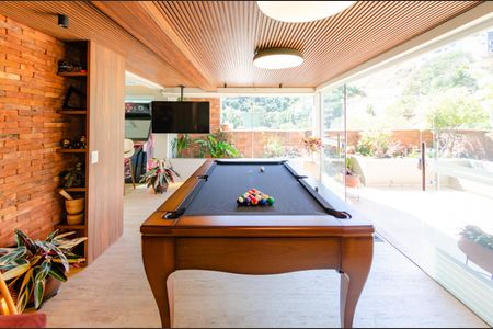 Apartamento à venda com 250m², 4 quartos e 4 vagasÁrea Gourmet