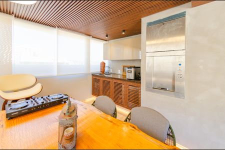 Apartamento à venda com 250m², 4 quartos e 4 vagasÁrea Gourmet