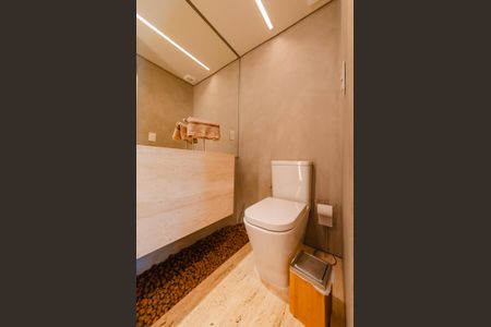 Apartamento à venda com 250m², 4 quartos e 4 vagasLavabo