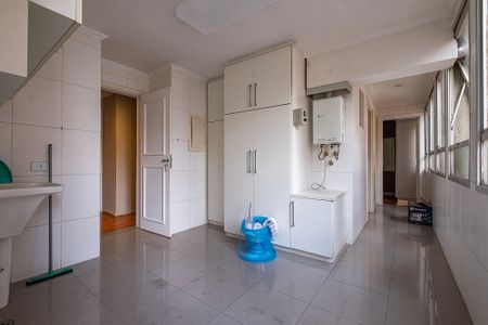 Apartamento para alugar com 285m², 4 quartos e 2 vagas Apartamento para alugar com 285m², 4 quartos e 2 vagasÁrea de Serviço