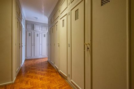 Apartamento para alugar com 285m², 4 quartos e 2 vagas Apartamento para alugar com 285m², 4 quartos e 2 vagasSuíte 1