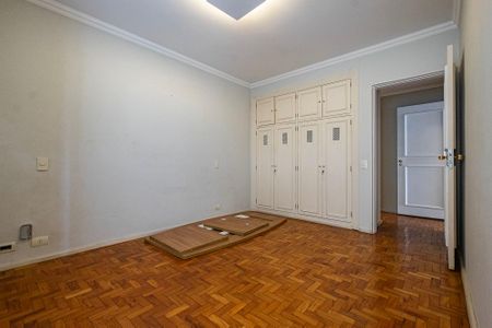 Apartamento para alugar com 285m², 4 quartos e 2 vagas Apartamento para alugar com 285m², 4 quartos e 2 vagasSuíte 4