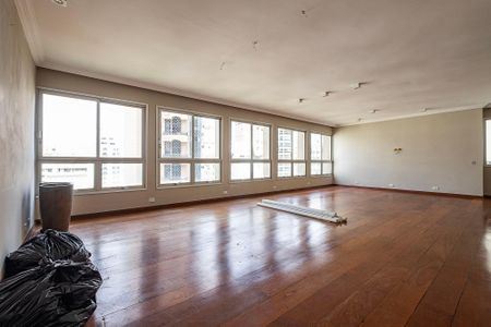 Apartamento para alugar com 285m², 4 quartos e 2 vagas Apartamento para alugar com 285m², 4 quartos e 2 vagasSala