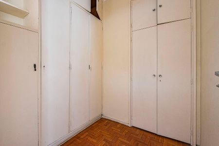 Apartamento para alugar com 285m², 4 quartos e 2 vagas Apartamento para alugar com 285m², 4 quartos e 2 vagasÁrea de Serviço - Despensa