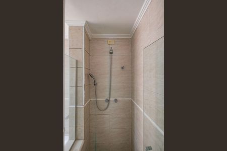 Apartamento para alugar com 285m², 4 quartos e 2 vagas Apartamento para alugar com 285m², 4 quartos e 2 vagasBanheiro da Suíte 1