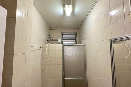 Apartamento à venda com 90m², 3 quartos e sem vagaBanheiro Social 02