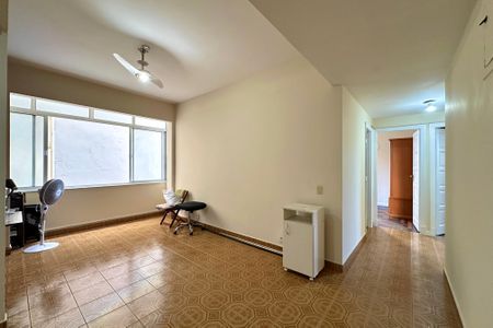 Apartamento à venda com 90m², 3 quartos e sem vagaSala