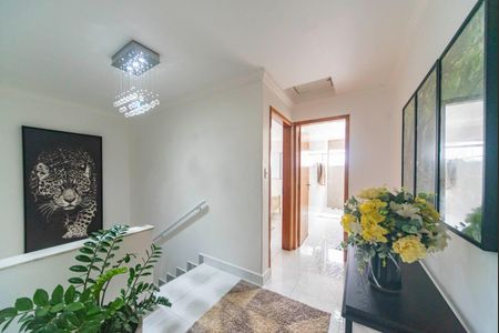 Casa à venda com 280m², 2 quartos e 2 vagasHall da Escada