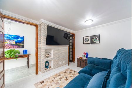 Casa à venda com 280m², 2 quartos e 2 vagasSala de TV