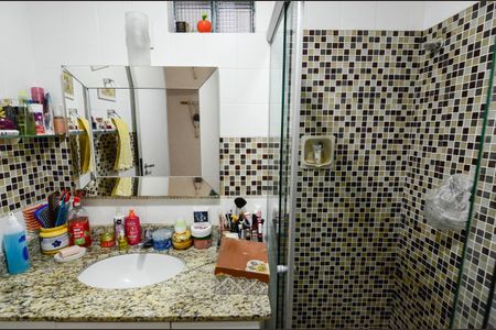 Apartamento à venda com 79m², 3 quartos e 1 vaga Apartamento à venda com 79m², 3 quartos e 1 vagaBanheiro Social
