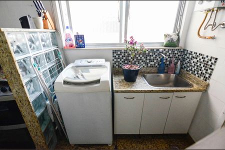 Apartamento à venda com 79m², 3 quartos e 1 vaga Apartamento à venda com 79m², 3 quartos e 1 vagaÁrea de Serviço