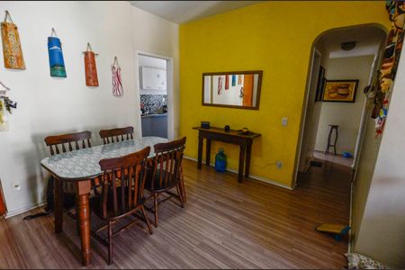 Apartamento à venda com 79m², 3 quartos e 1 vaga Apartamento à venda com 79m², 3 quartos e 1 vagaSala