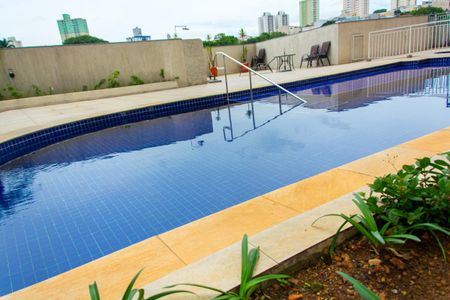 Apartamento à venda com 72m², 2 quartos e 2 vagasÁrea comum - Piscina
