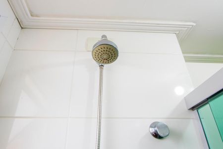 Apartamento à venda com 72m², 2 quartos e 2 vagasBanheiro do quarto 1