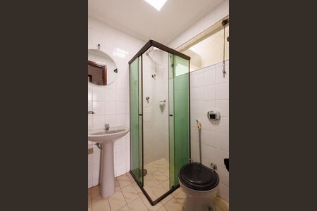 Apartamento para alugar com 105m², 2 quartos e 1 vaga Apartamento para alugar com 105m², 2 quartos e 1 vagaBanheiro da Sala