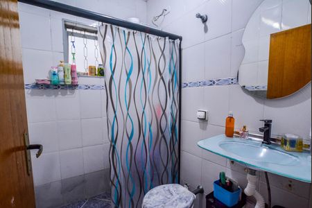 Casa à venda com 148m², 3 quartos e 2 vagasBanheiro Corredor