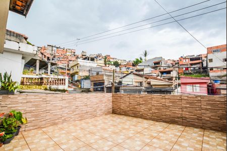 Casa à venda com 148m², 3 quartos e 2 vagasVaranda