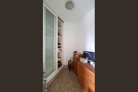 Apartamento à venda com 420m², 5 quartos e 6 vagasDespensa