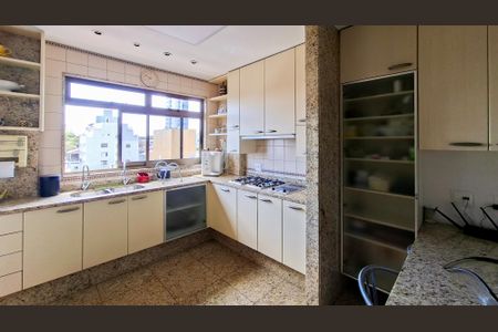 Apartamento à venda com 420m², 5 quartos e 6 vagasCozinha 