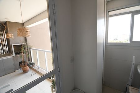 Apartamento para alugar com 68m², 2 quartos e 2 vagasÁrea de Serviço