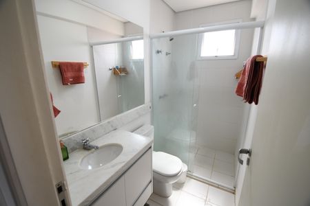 Apartamento para alugar com 68m², 2 quartos e 2 vagasBanheiro da Suíte 1