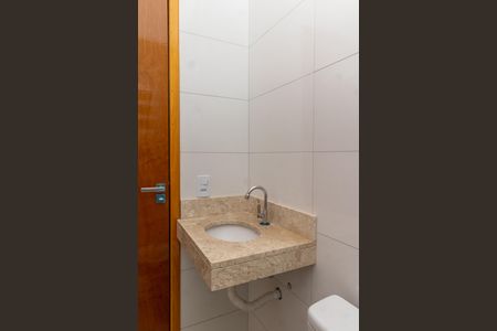 Apartamento à venda com 40m², 2 quartos e sem vagaBanheiro