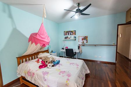 Casa à venda com 270m², 3 quartos e 4 vagasSuíte 1