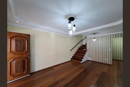 Casa à venda com 100m², 2 quartos e 1 vagaSala