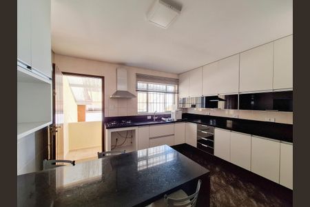 Casa à venda com 100m², 2 quartos e 1 vagaCozinha