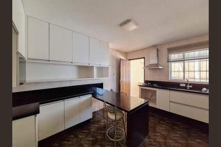 Casa à venda com 100m², 2 quartos e 1 vagaCozinha