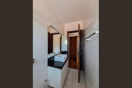 Casa à venda com 100m², 2 quartos e 1 vagaBanheiro da Suíte 2