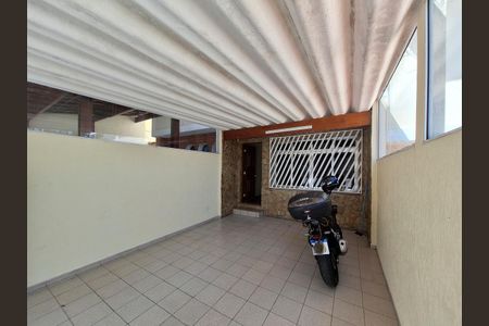 Casa à venda com 100m², 2 quartos e 1 vagaGaragem