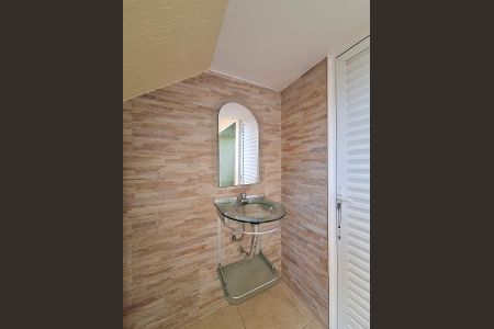 Casa à venda com 100m², 2 quartos e 1 vagaQuintal