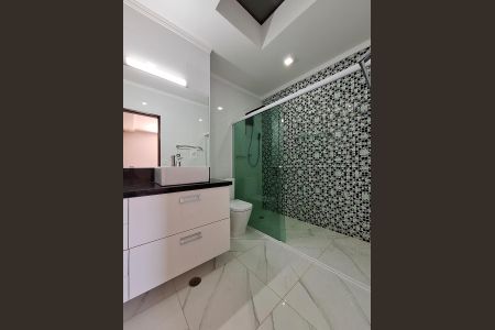 Casa à venda com 100m², 2 quartos e 1 vagaBanheiro da Suíte 1