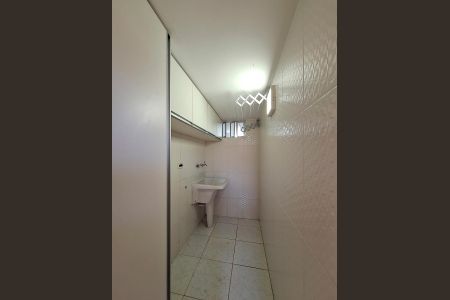 Casa à venda com 100m², 2 quartos e 1 vagaÁrea de Serviço