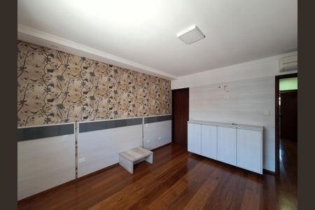 Casa à venda com 100m², 2 quartos e 1 vagaSuíte 1