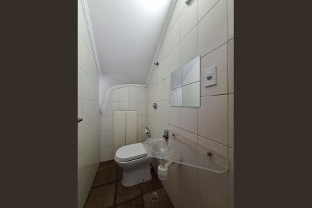 Casa à venda com 100m², 2 quartos e 1 vagaLavabo