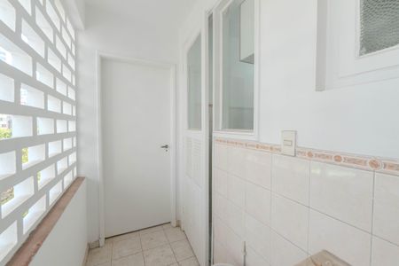 Apartamento à venda com 63m², 1 quarto e 1 vaga Apartamento à venda com 63m², 1 quarto e 1 vagaÁrea de Serviço