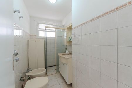 Banheiro de apartamento à venda com 1 quarto, 63m² em Vila Santana, São Paulo