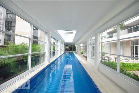 Apartamento à venda com 33m², 1 quarto e 1 vagaÁrea comum - Piscina