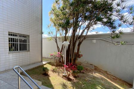 Apartamento à venda com 65m², 2 quartos e 1 vaga Apartamento à venda com 65m², 2 quartos e 1 vagaÁrea comum - Jardim