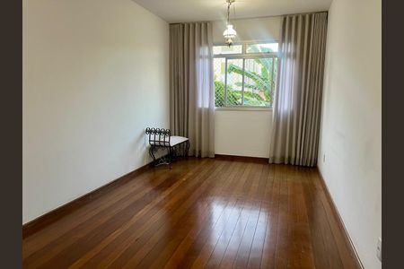 Studio de apartamento à venda com 2 quartos, 65m² em Sagrada Família, Belo Horizonte