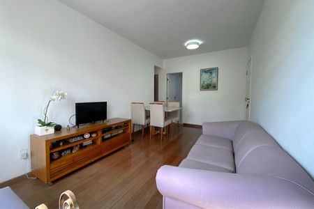 Apartamento à venda com 65m², 2 quartos e 1 vaga Apartamento à venda com 65m², 2 quartos e 1 vagaSala