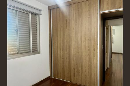 Apartamento à venda com 65m², 2 quartos e 1 vaga Apartamento à venda com 65m², 2 quartos e 1 vagaStudio