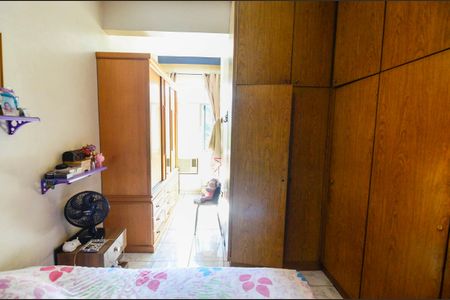 Apartamento à venda com 90m², 3 quartos e 1 vagaQuarto 2